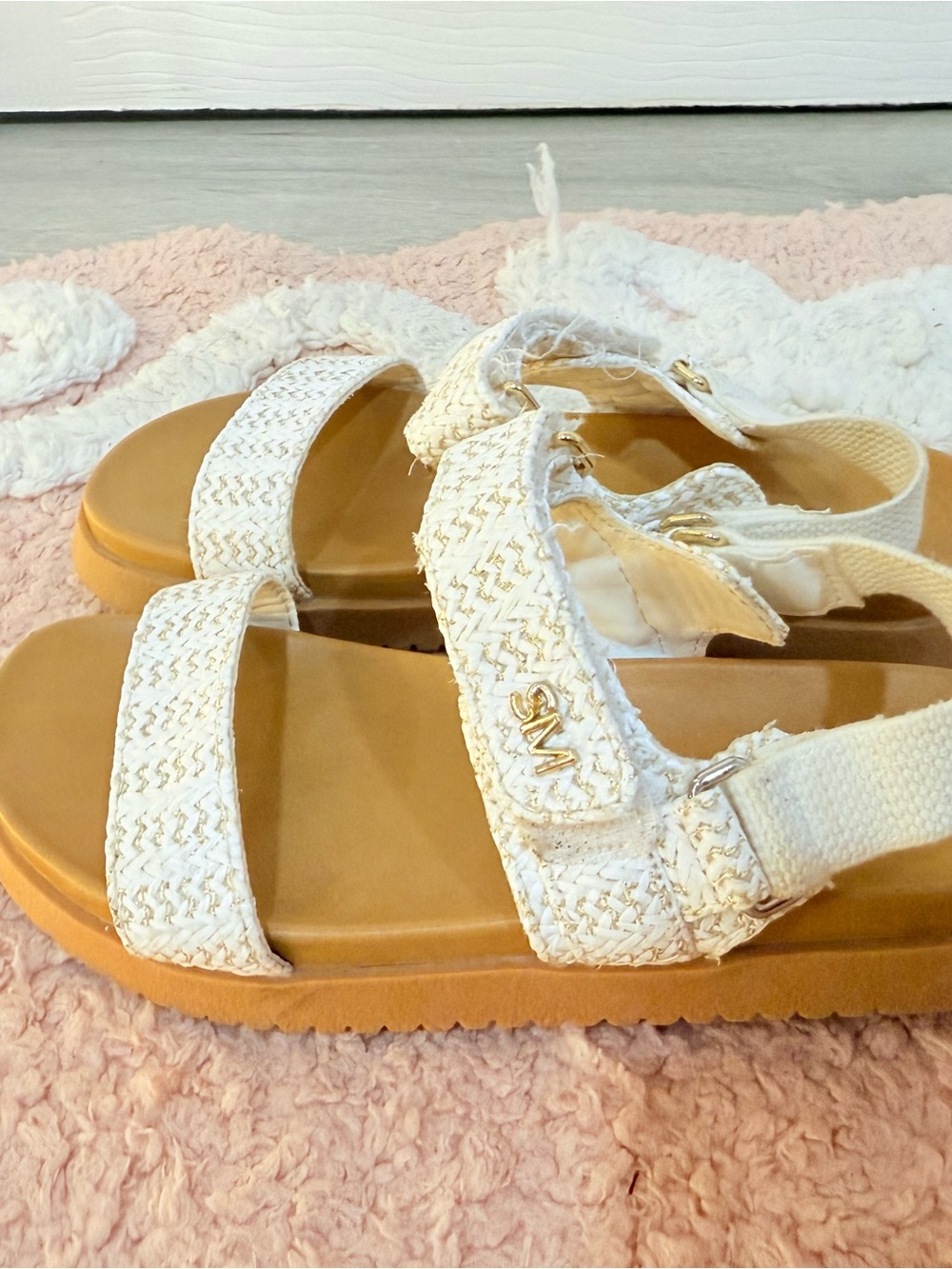 Steve Madden White Woven Platform Sandals with Tan Sole